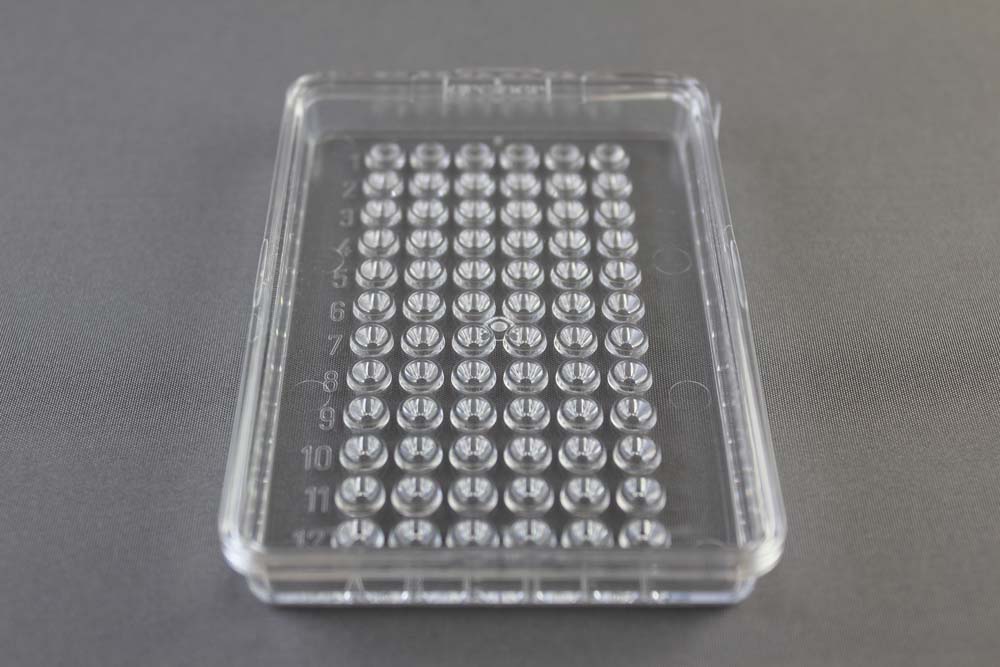 HR3-081 72 Well Microbatch Plate Greiner 654102 hydrophobic