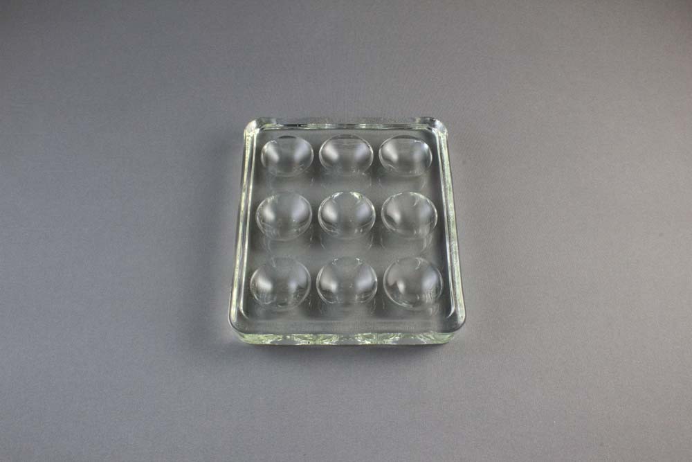 HR3-134 Siliconized 9 Well Glass Plate