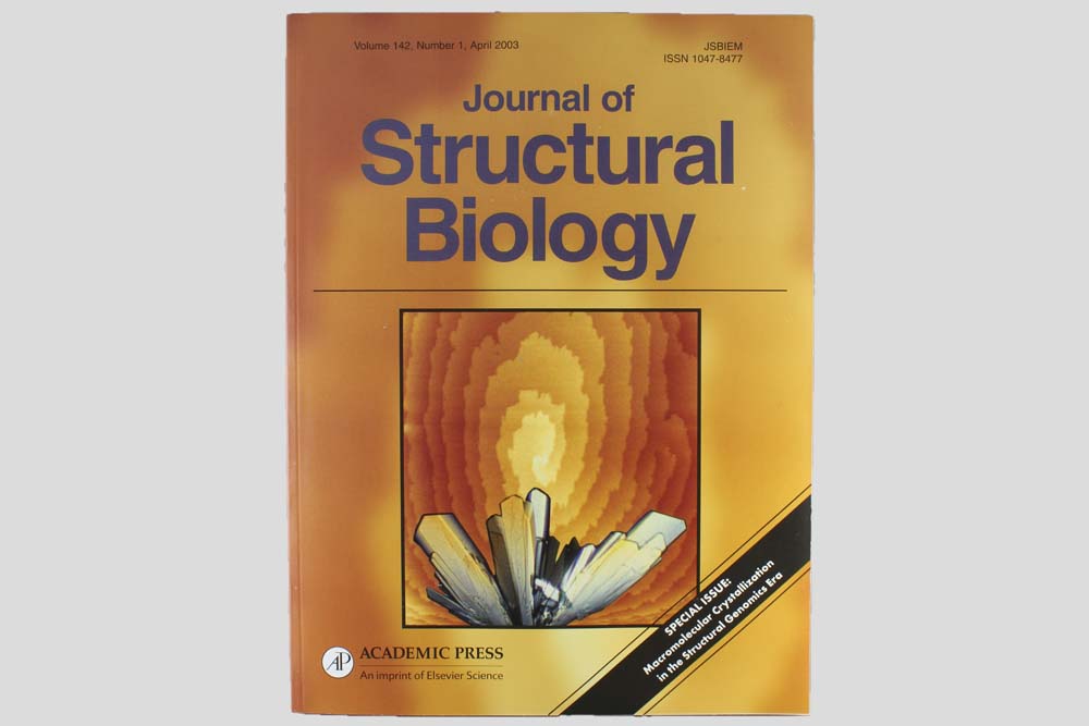 HR8-100 Journal of Structural Biology